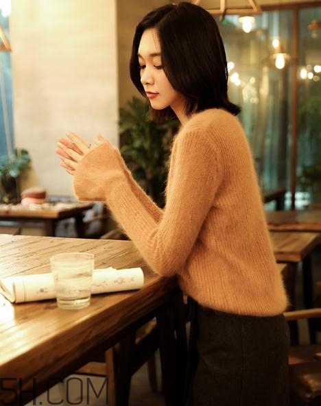 兔毛衣服縮水了怎么辦？兔毛衣服怎么在家清洗？
