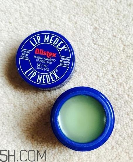 小藍(lán)罐唇膏正品多少錢？小藍(lán)罐唇膏怎么涂抹？