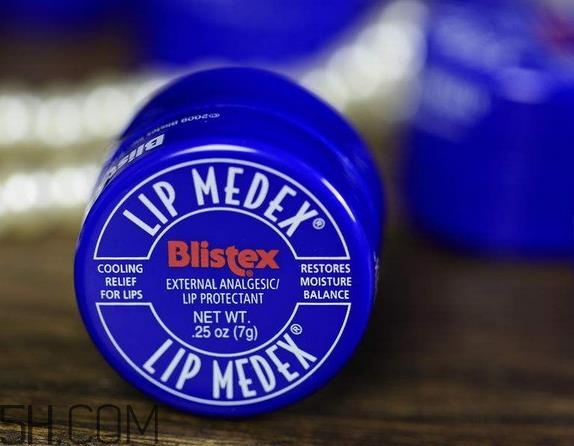 小藍(lán)罐唇膏正品多少錢？小藍(lán)罐唇膏怎么涂抹？