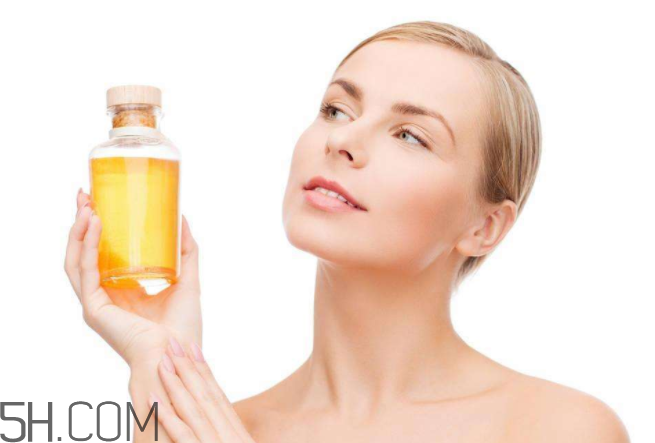 什么是無(wú)硅洗發(fā)水？好用的無(wú)硅洗發(fā)水推薦