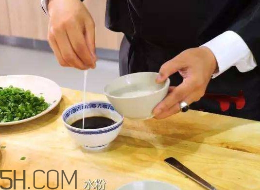 水淀粉是什么東西？水淀粉和淀粉有什么區(qū)別