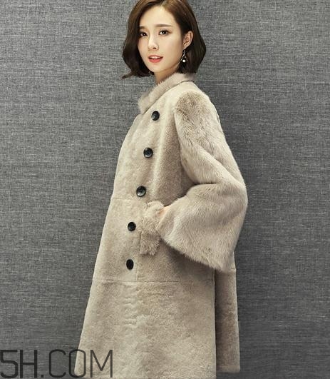 水貂絨大衣怎么清洗？水貂絨大衣怎么打理？