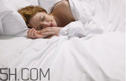 睡眠不好的危害有哪些？晚上如何快速入睡？