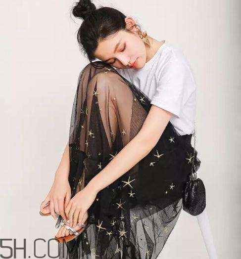 one more的衣服怎么樣？one more衣服貴嗎？