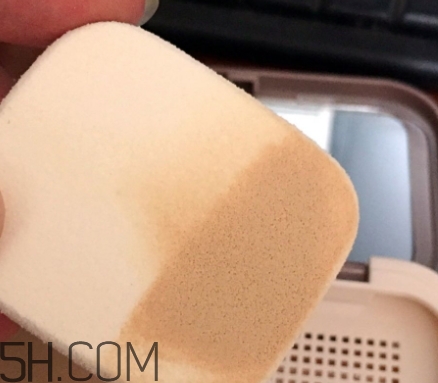 卡姿蘭粉餅保質(zhì)期多長(zhǎng)？卡姿蘭粉餅有效期
