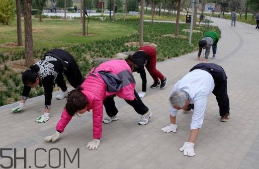 什么人不適合爬著走？爬著走鍛煉叫什么