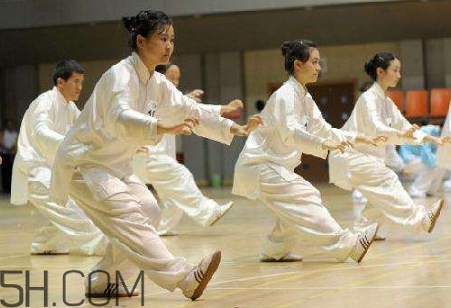 八段錦是誰創(chuàng)立的？八段錦什么時候練最好