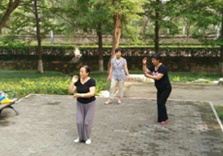 八段錦能治什么病？太極拳八段錦五禽戲哪一種最好