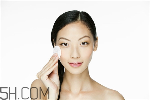 隆胸是永久的嗎？隆胸是大手術(shù)嗎？