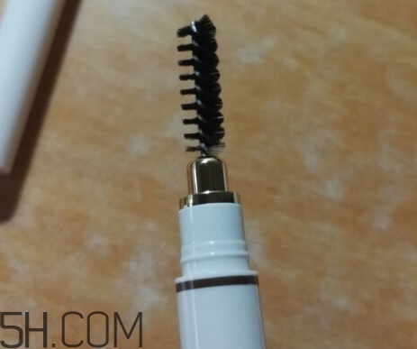 卡姿蘭眉筆怎么樣？卡姿蘭眉筆好用嗎