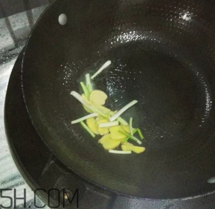 冬蟹蒸多長(zhǎng)時(shí)間？怎么蒸冬蟹