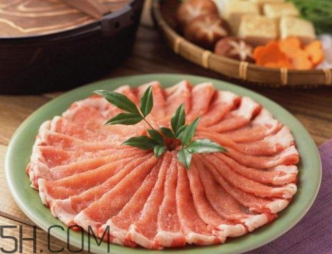 涮羊肉調(diào)料怎么調(diào)好吃？涮羊肉的麻醬怎么調(diào)？