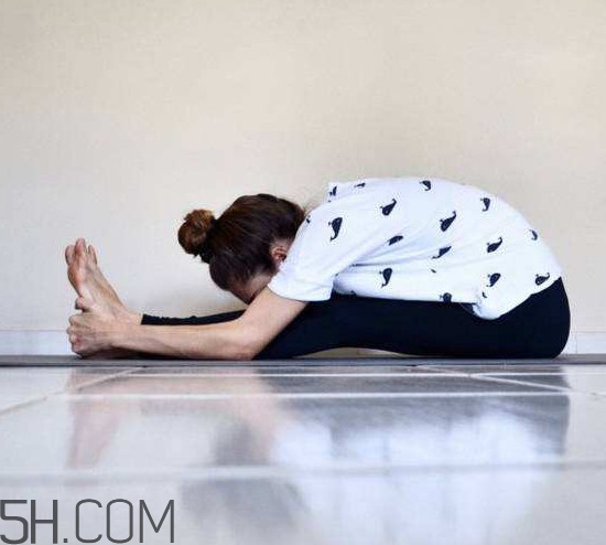 坐位體前屈有什么好處？坐位體前屈怎么測(cè)量