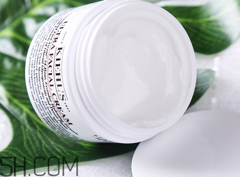 保濕霜是干什么用的_保濕霜是早晚都要用嗎 保濕霜是干什么用的_保濕霜是早晚都要用嗎