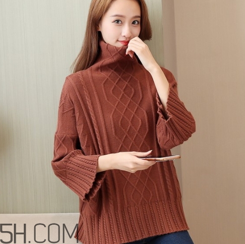 焦糖色衣服怎么搭配？焦糖色衣服搭配示范
