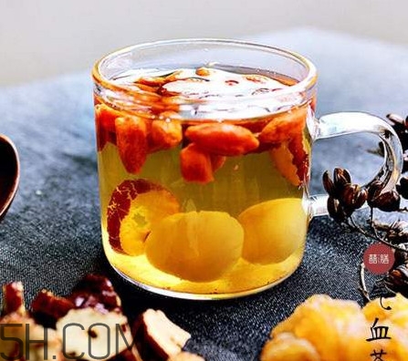 桂圓紅棗茶能豐胸嗎？桂圓紅棗茶上火嗎