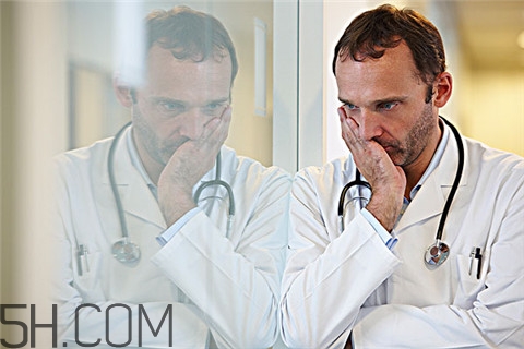 脂肪肝和乙肝哪個(gè)嚴(yán)重？脂肪肝和肥胖有關(guān)系嗎？