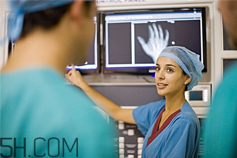 脂肪肝和乙肝哪個(gè)嚴(yán)重？脂肪肝和肥胖有關(guān)系嗎？