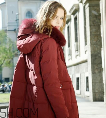 歌力思衣服貴嗎？歌力思衣服什么價(jià)位？