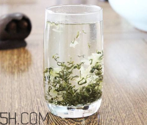 如何選購(gòu)茉莉花茶？茉莉花茶與綠茶的區(qū)別