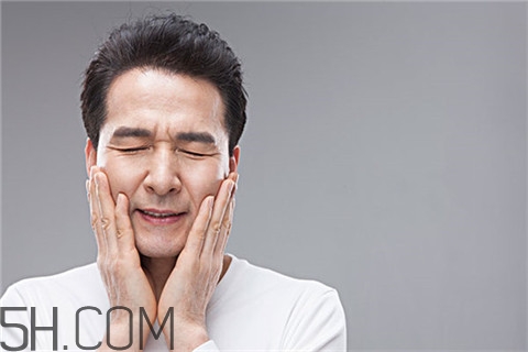 酒精肝能治好嗎？酒精肝早期什么癥狀？