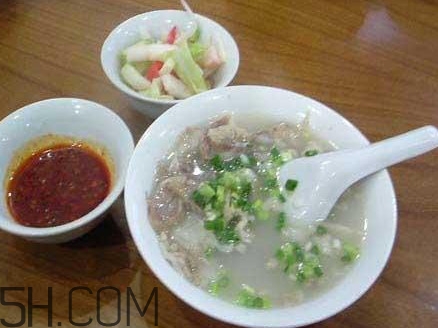 羊肉湯不能和什么一起吃？羊肉湯上火嗎