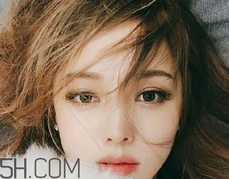 謎尚和瑪麗黛佳素顏霜哪個(gè)好？素顏霜對皮膚傷害大嗎？