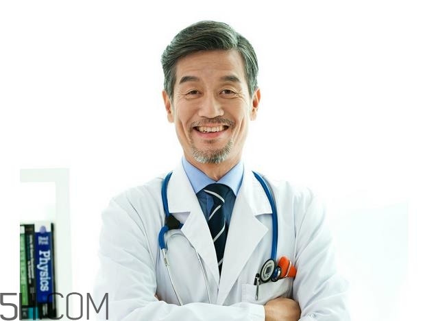 冠心病為什么會惡心？冠心病為什么左手會麻？