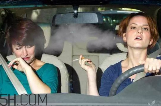 直接吸煙與二手煙有什么區(qū)別？為什么二手煙比一手煙危害大