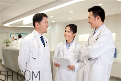 濕疹為什么晚上特別癢？濕疹為什么反反復(fù)復(fù)？