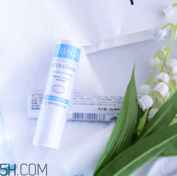 依泉柔潤護(hù)唇膏好用嗎？依泉柔潤護(hù)唇膏多少錢？