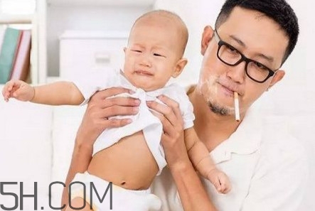 直接吸煙與二手煙有什么區(qū)別？為什么二手煙比一手煙危害大