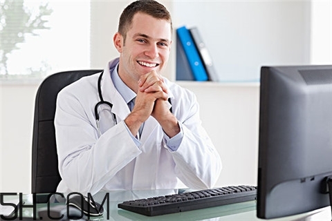 水痘多大年齡出現(xiàn)？水痘多長時間可以上學？