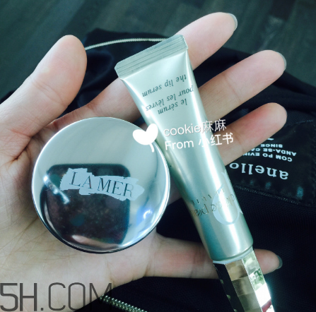 cpb唇部精華和lamer潤唇膏搭配好用嗎？cpb唇部精華怎么樣？