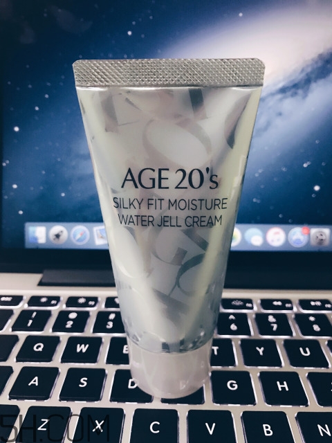 愛敬藍(lán)色氣墊怎么樣？愛敬和vant氣墊對比