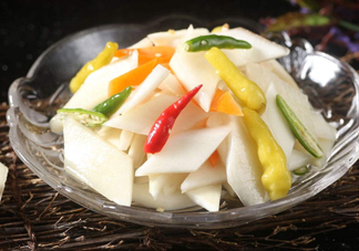 塑料瓶可以泡酸蘿卜嗎？泡蘿卜需要多少水和白醋