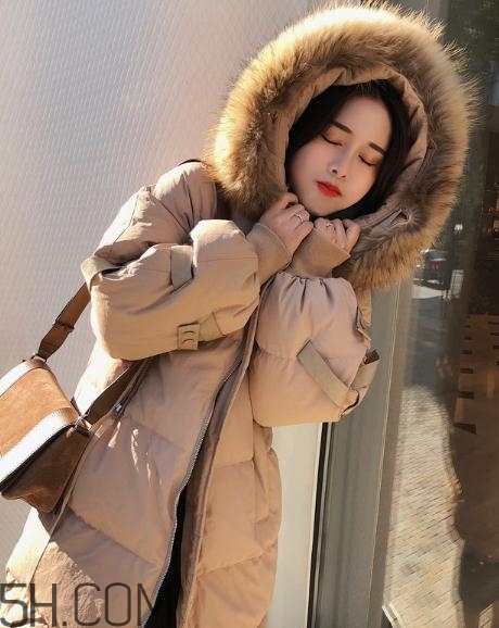 羽絨服毛領(lǐng)怎么清洗？羽絨服毛領(lǐng)怎么變蓬松？