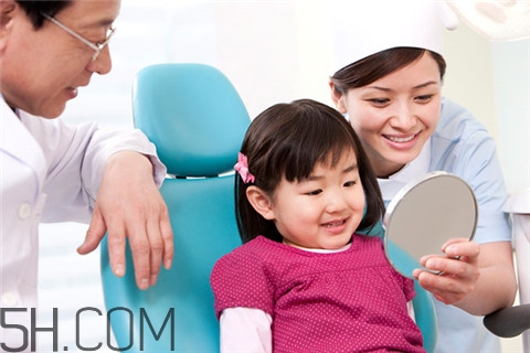 天花是現(xiàn)在的什么?。刻旎ㄊ窃趺匆鸬?？