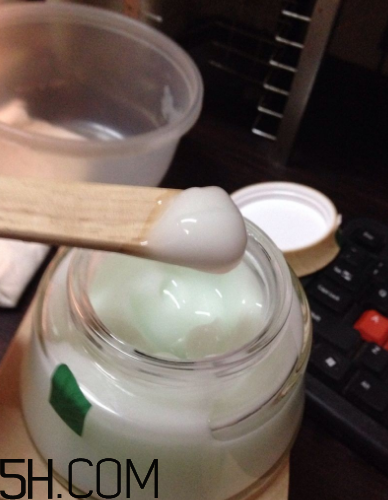 御泥坊蘆薈面膜好用嗎？御泥坊蘆薈面膜測評(píng)
