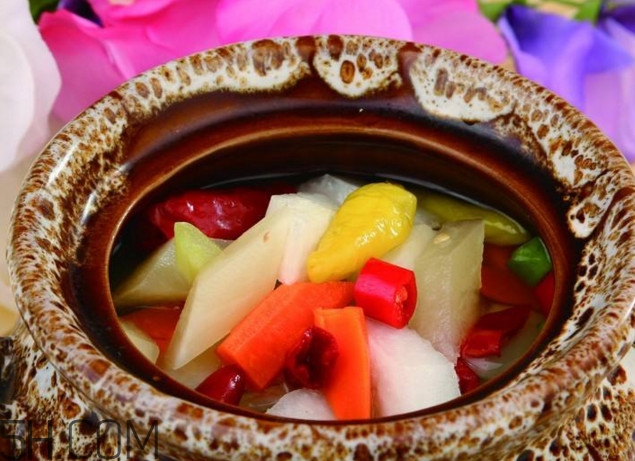 泡菜水用什么水最好？四川泡菜的酸水怎么做