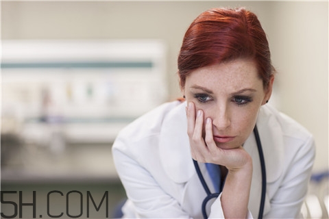 蕁麻疹為什么要補鈣？蕁麻疹為什么一直不好？