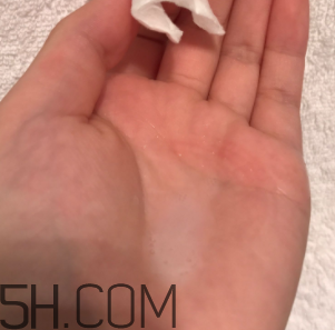 露得清卸妝水怎么用？露得清卸妝水多少錢？