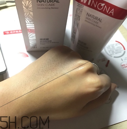 薇諾娜保濕霜怎么用？薇諾娜保濕霜使用心得
