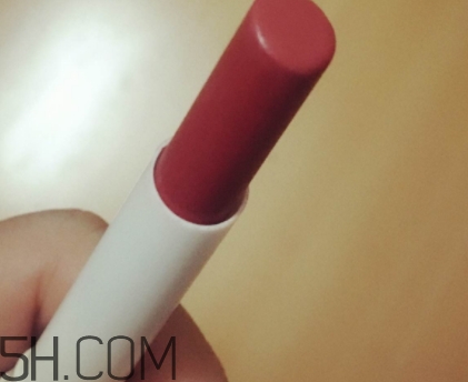 蒂詩顏口紅有毒嗎？蒂詩顏口紅安全嗎？