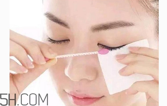 卸妝油如何卸眼妝？不化妝怎么用卸妝油？