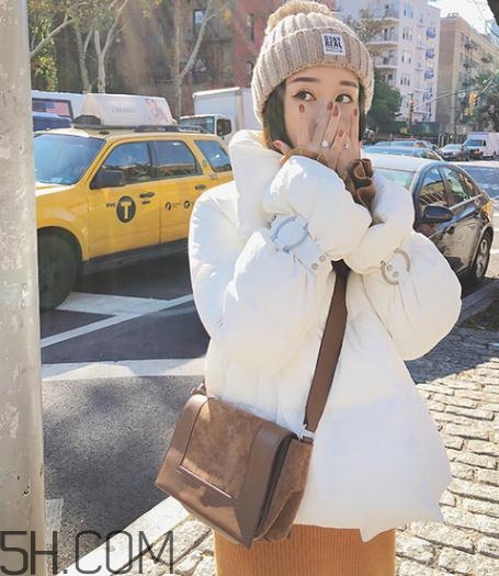 棉服上的油怎么洗掉？棉服跑棉怎么辦？