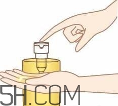 怎么用卸妝油不傷皮膚？卸妝油使用注意事項