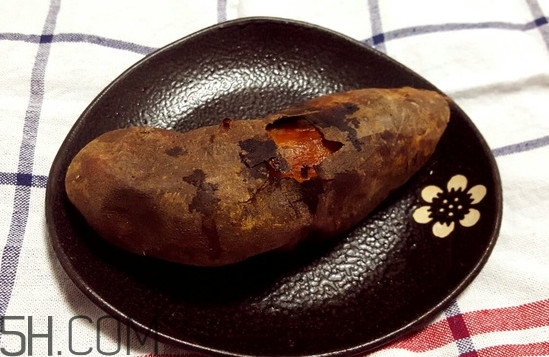 烤紅薯衛(wèi)不衛(wèi)生？烤紅薯有什么好處和壞處