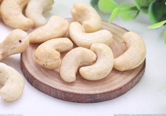 腰果是發(fā)物嗎？腰果有補(bǔ)腎的功效嗎