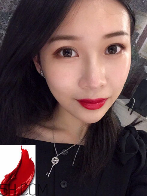 雅詩蘭黛口紅350好看嗎？雅詩蘭黛370口紅好看嗎？